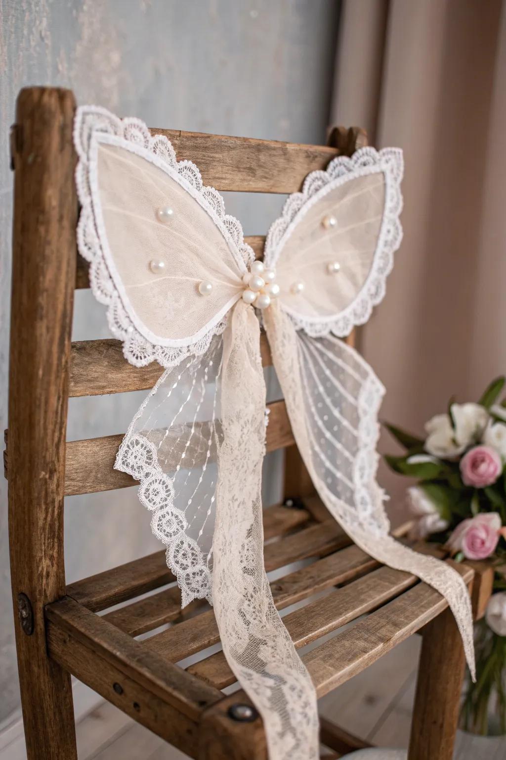 Timeless Elegance: Vintage Fairy Wings with a Touch of Magic
