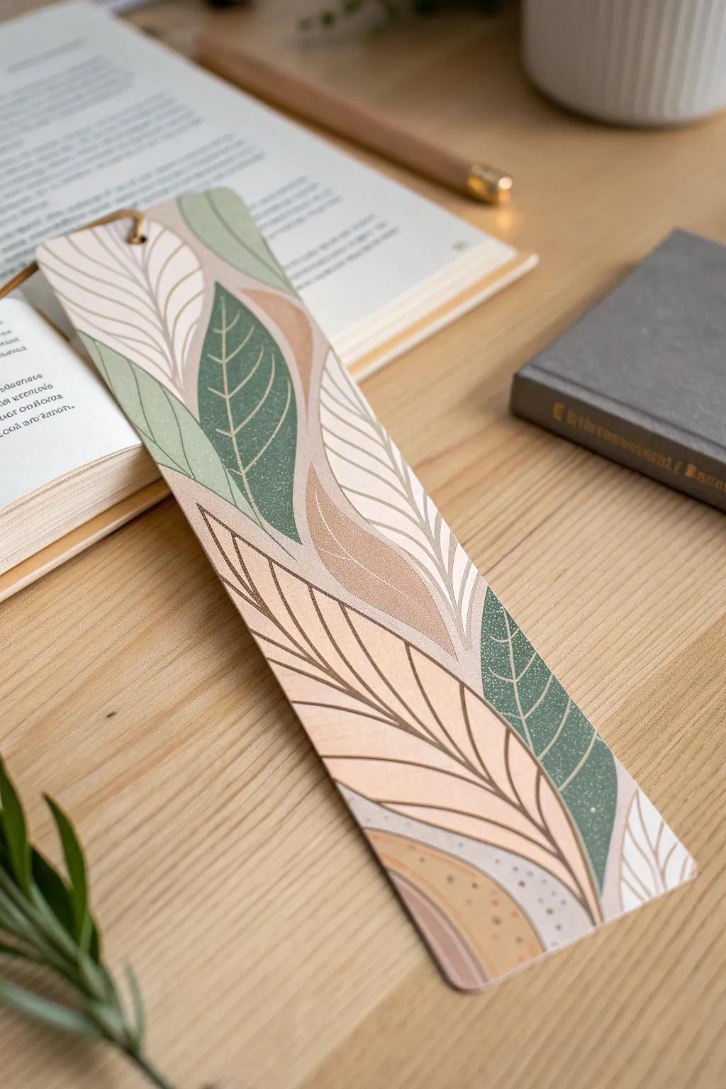 Craft your story with a touch of minimalist elegance – personalize your bookmarks with a 3D pen.