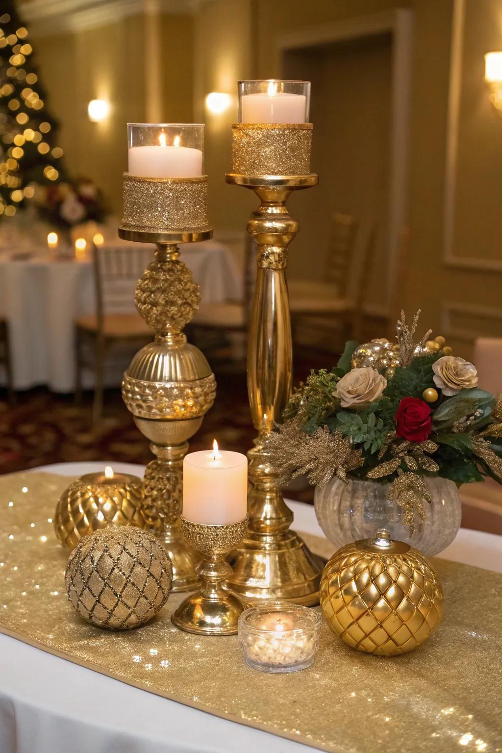 Metallic accents elevate the elegance of your holiday table.