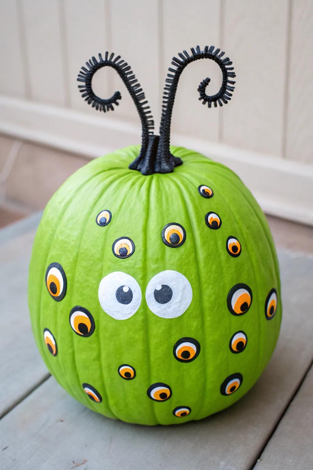 Transform your pumpkin into an alien masterpiece with vibrant colors and playful antennas!