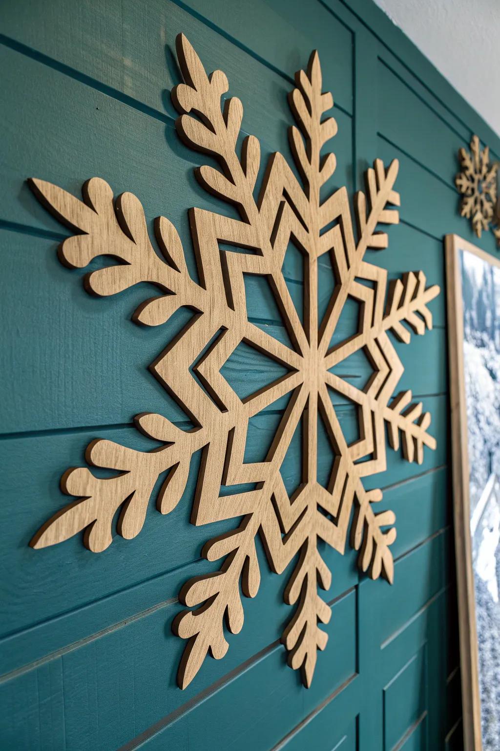 Elevate your holiday decor with handcrafted snowflake wall art—a masterpiece of woodworking that brings festive charm and elegance to any space.