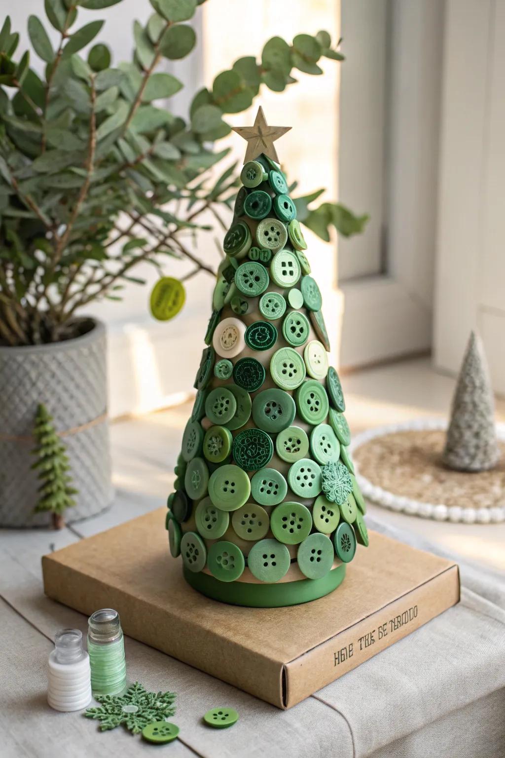 Craft your holiday joy with this delightful button Christmas tree!