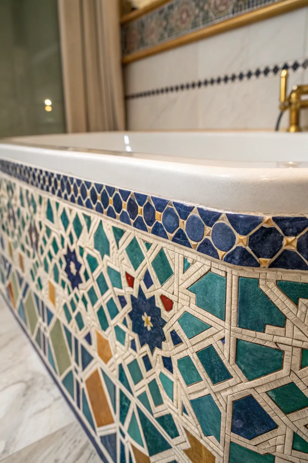 16+ Creative DIY Bathtub Surround Ideas